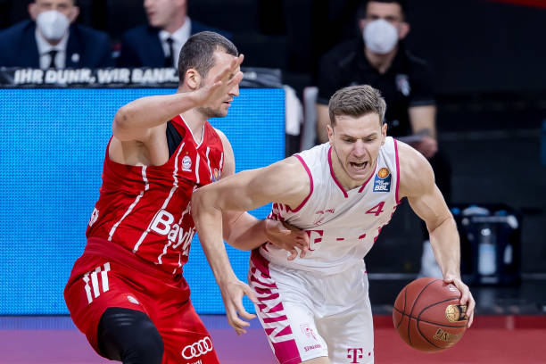 段的引入 段的引入